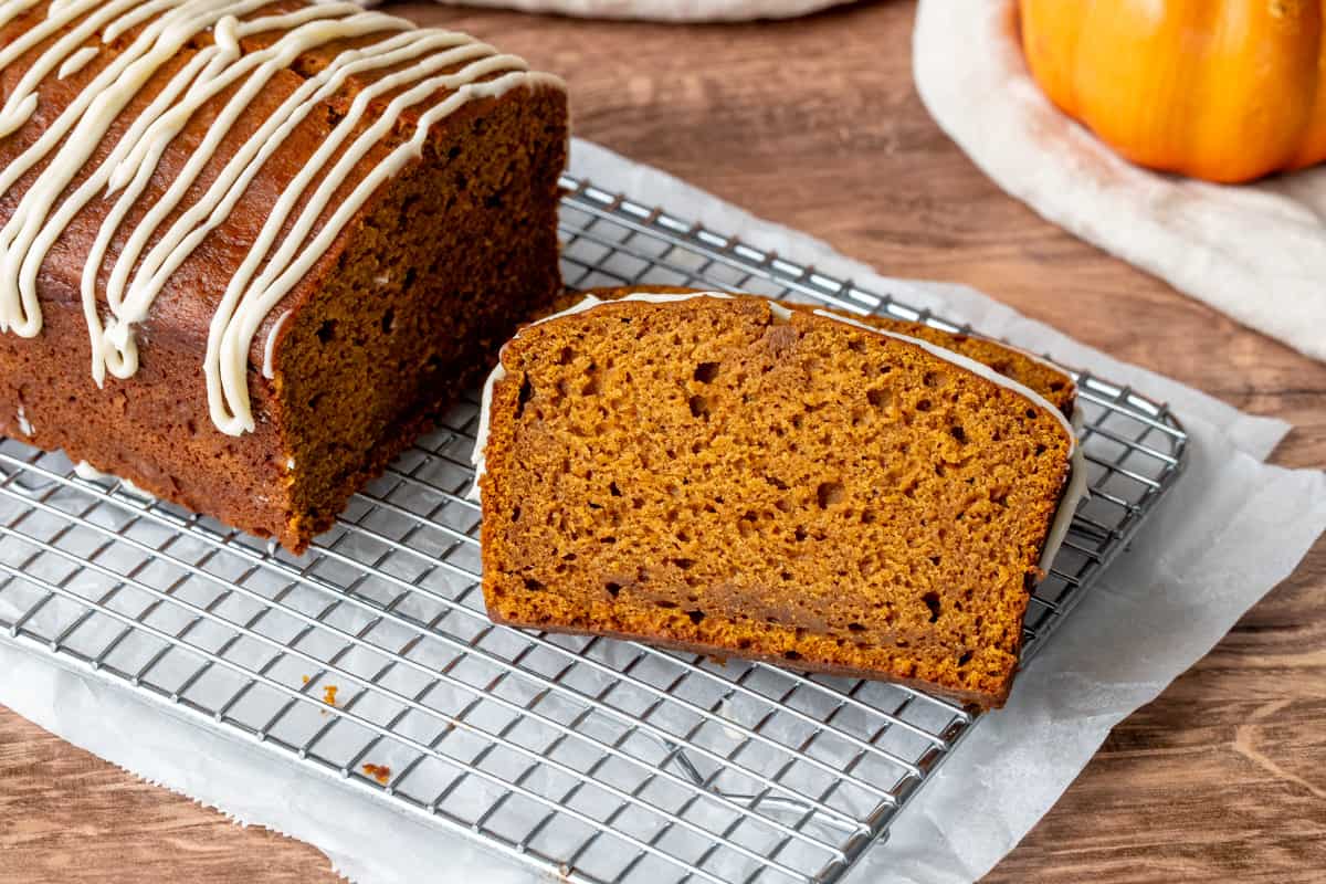 Moist Spiced Pumpkin Bread